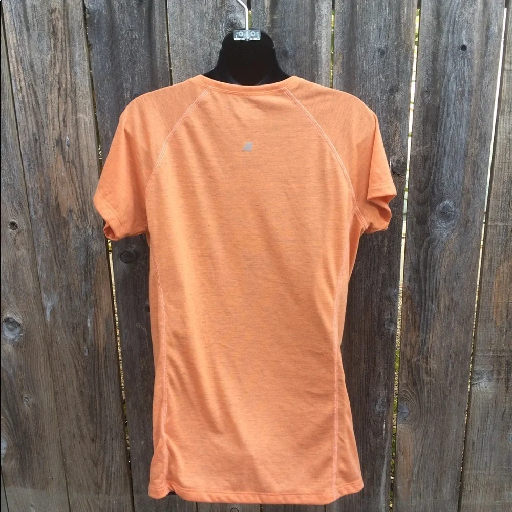 NWOT Eddie Bauer free dry tee - Picture 6 of 6
